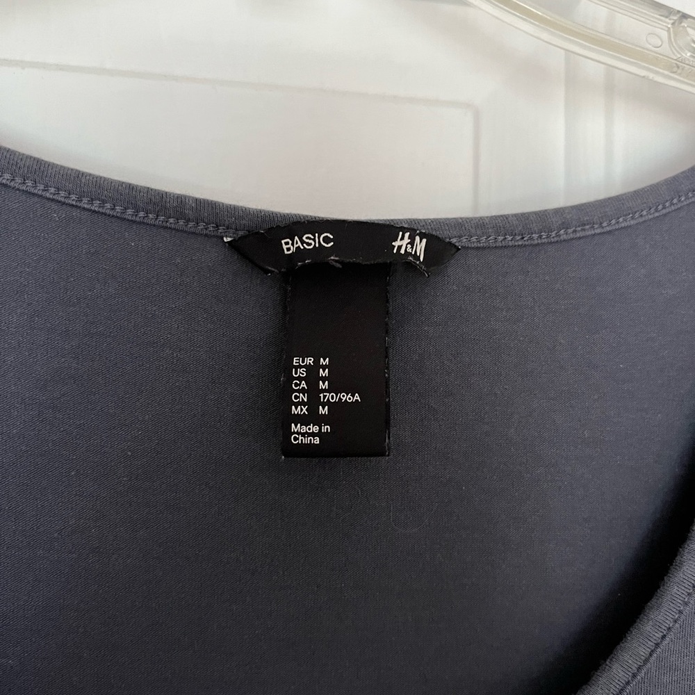 H&M basic dress - Picture 2 of 2